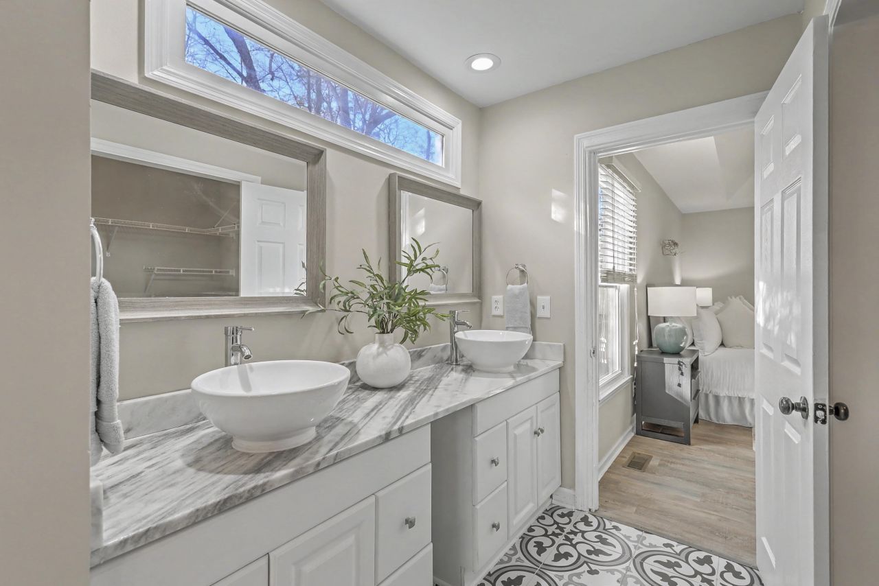 132 Hidden Fawn Circle Photo 23