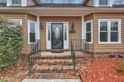 132 Hidden Fawn Circle photo 4