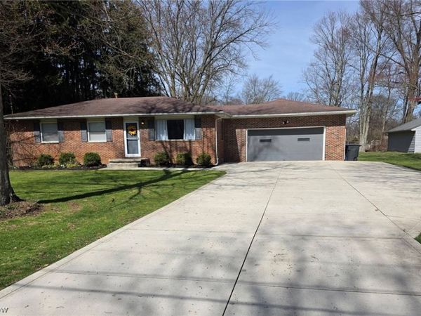 3385 Hemphill Road, Norton, OH 44203