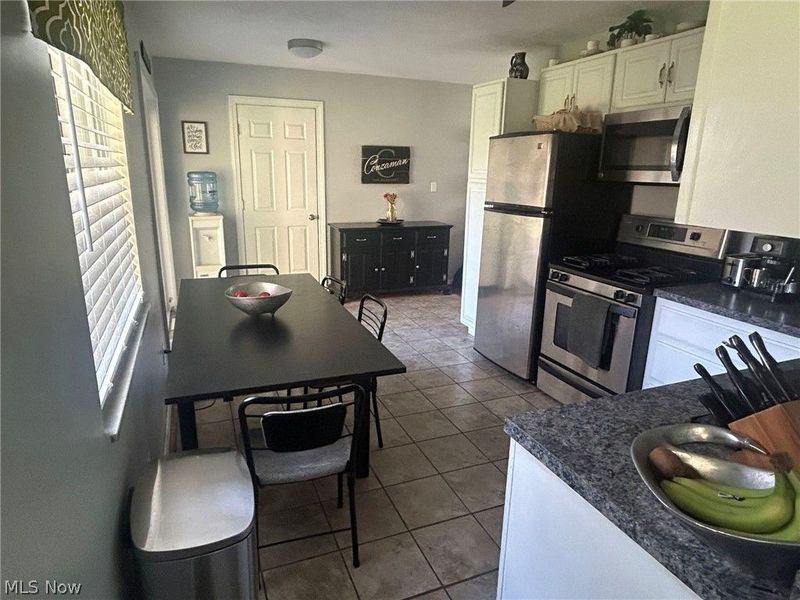 3385 Hemphill Road, Norton, OH 44203 Photo 6