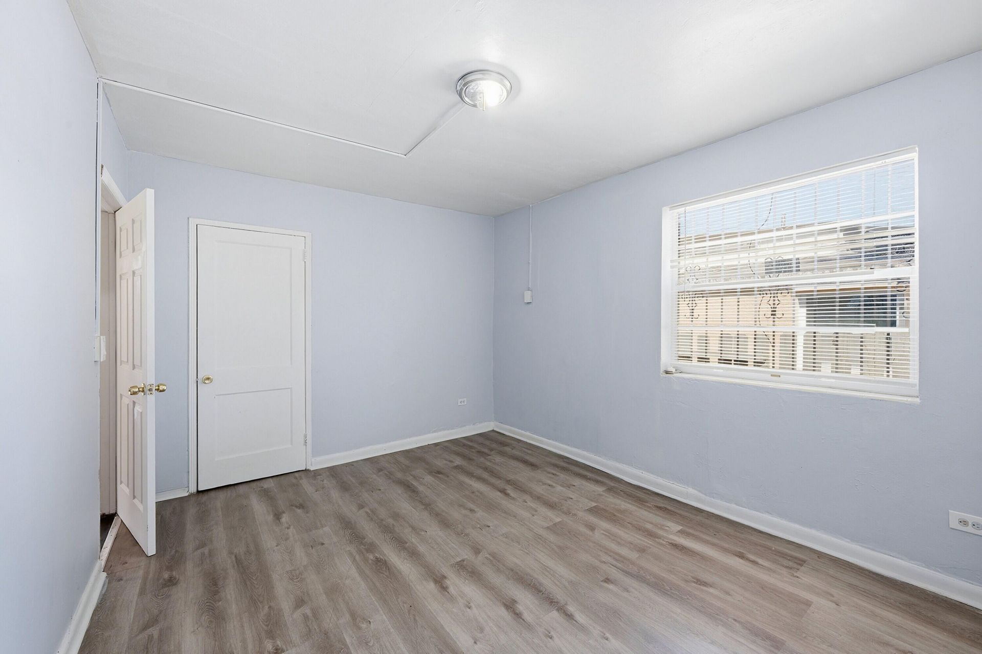 874 NW 74th Street, Miami, FL 33150 Photo