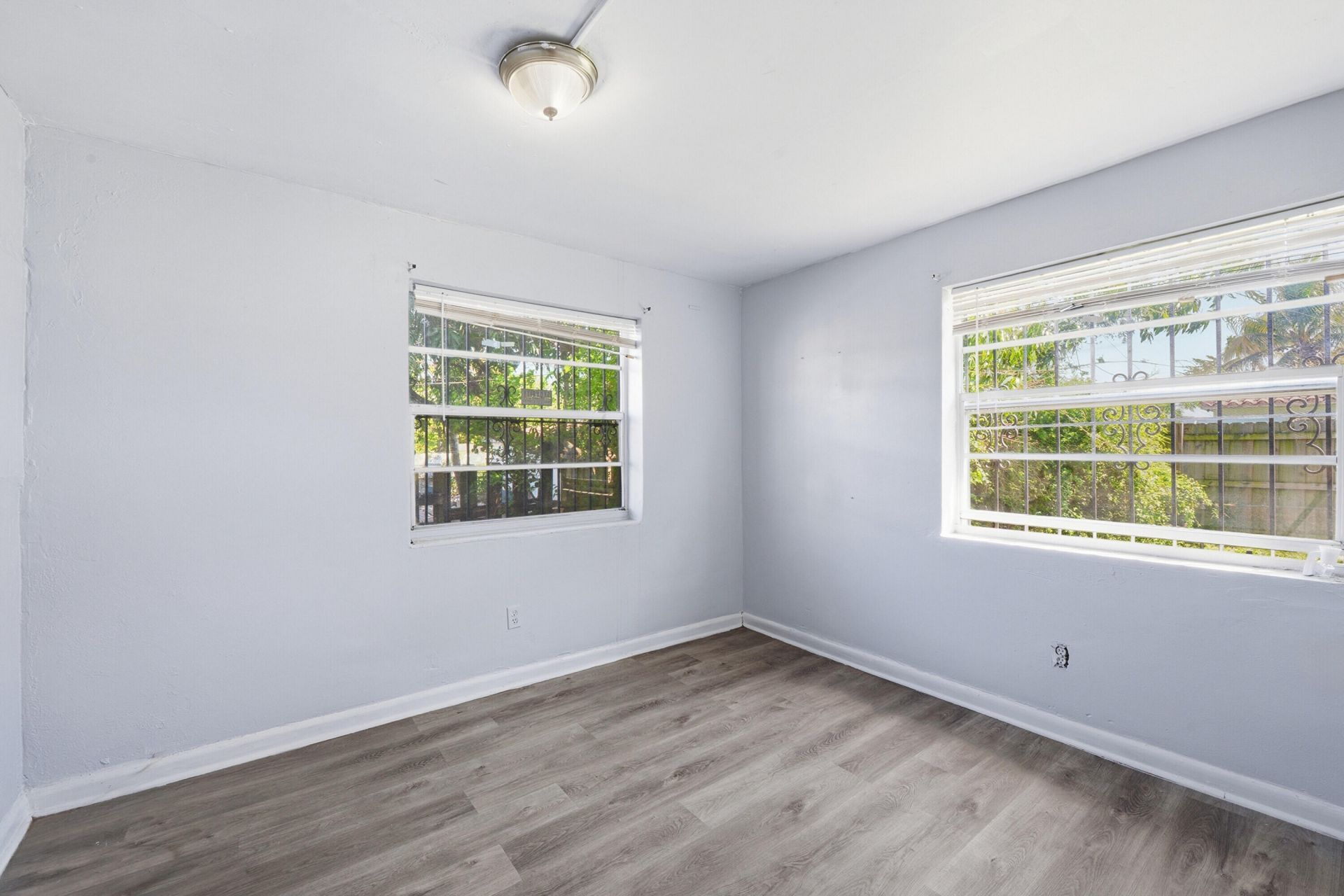 874 NW 74th Street, Miami, FL 33150 Photo