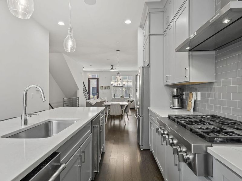 952 Pullman Place, Unit 27, Grandview Heights, OH 43212 Photo 12