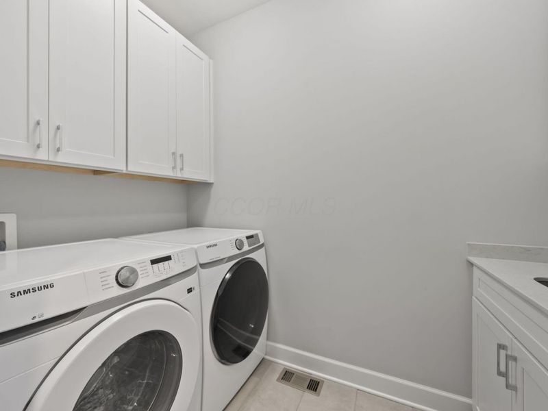 952 Pullman Place, Unit 27, Grandview Heights, OH 43212 Photo 27