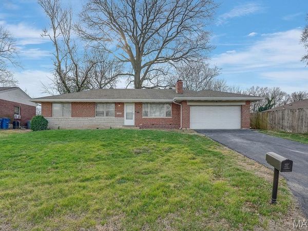 10065 Denness Drive , Riverview, MO 63137
