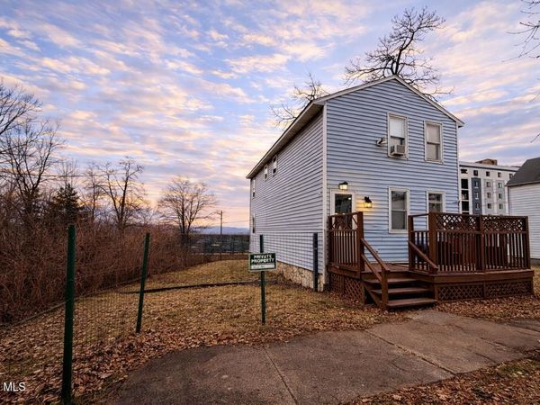 17 Landon Terrace, Schenectady, NY 12308