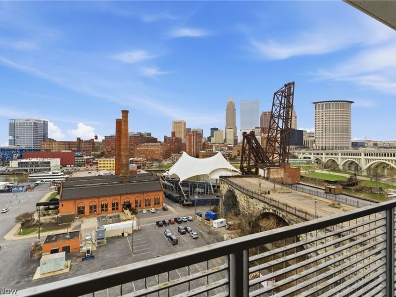 1237 Washington Avenue, Unit 1207, Cleveland, OH 44113 Photo 2