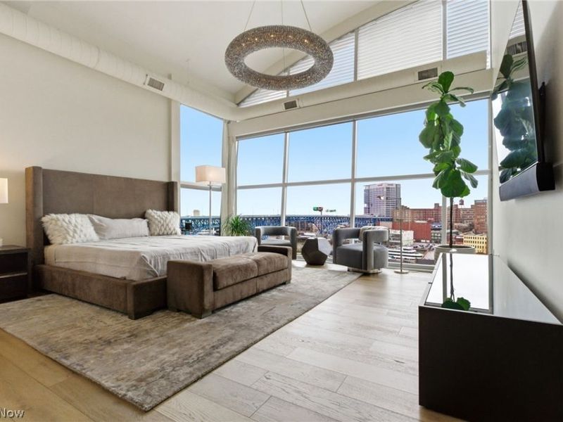 1237 Washington Avenue, Unit 1207, Cleveland, OH 44113 Photo 6