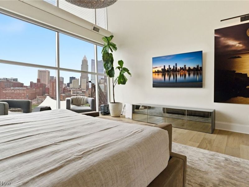 1237 Washington Avenue, Unit 1207, Cleveland, OH 44113 Photo 8