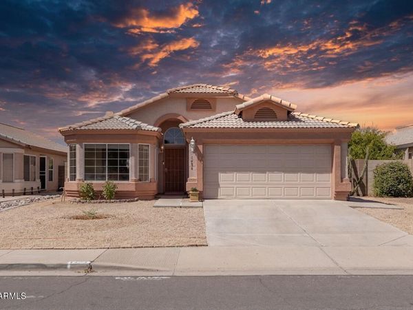 1424 S Rosemont, Mesa, AZ 85206