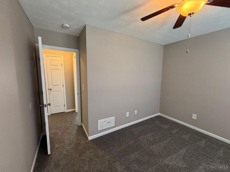619 Alpine Place, Trenton, OH 45067 Photo 12
