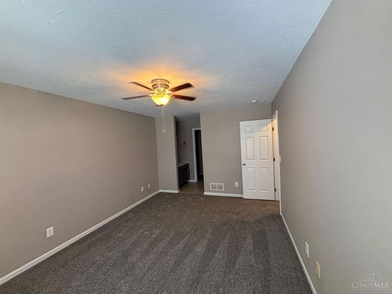 619 Alpine Place, Trenton, OH 45067 Photo 18