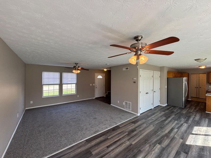 619 Alpine Place, Trenton, OH 45067 Photo 6