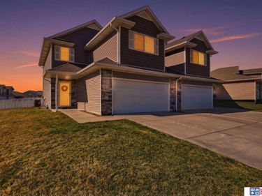 9015 Fremont Street , Lincoln, NE 68507