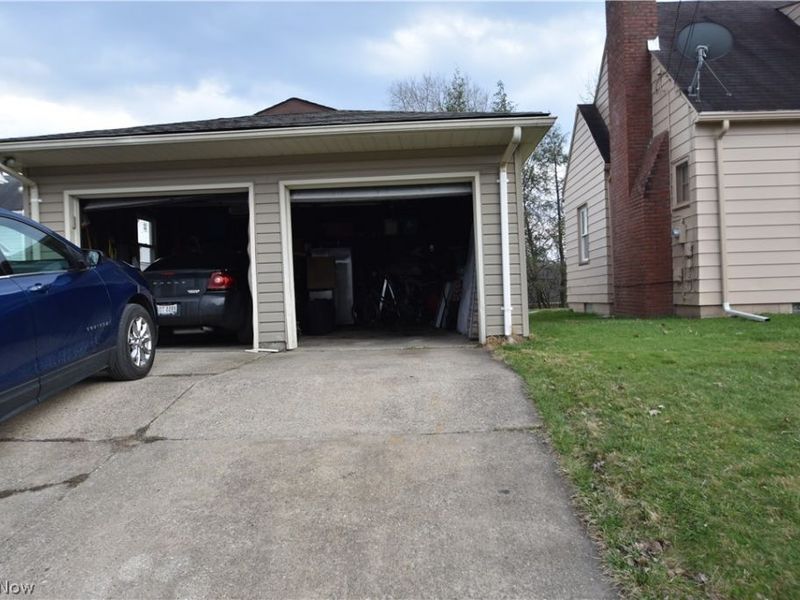 189 Center Street, Struthers, OH 44471 Photo 23