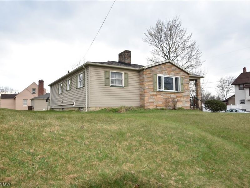 189 Center Street, Struthers, OH 44471 Photo 7