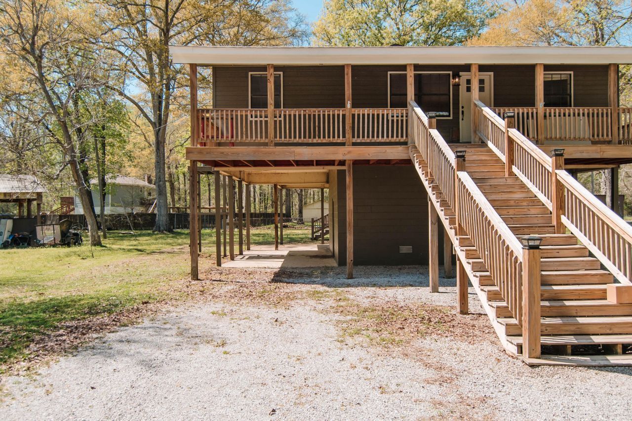 1031 Kincade, Columbus, MS 39702 Main Photo