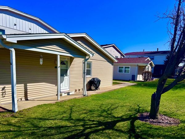 19545 116th Avenue , Unit A, Mokena, IL 60448