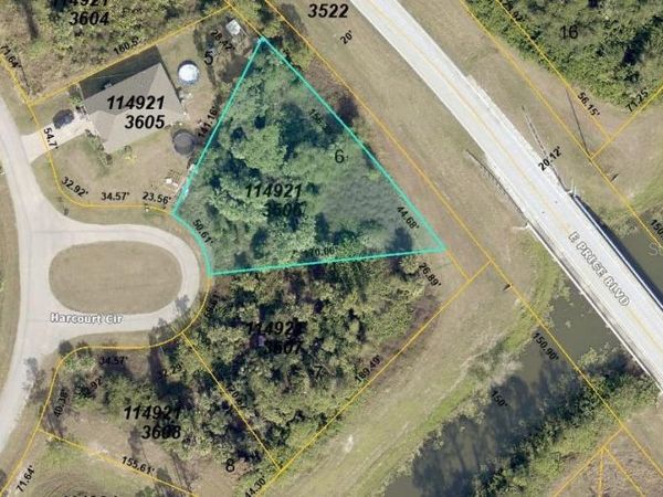 HARCOURT CIRCLE , NORTH PORT, FL 34288