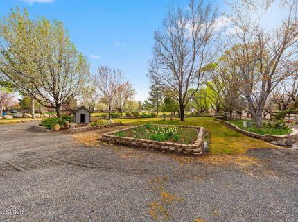 951 Riverview Drive, Gardnerville, NV 89460 Photo