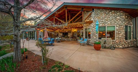 951 Riverview Drive, Gardnerville, NV 89460 Photo