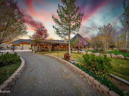 951 Riverview Drive, Gardnerville, NV 89460 Photo