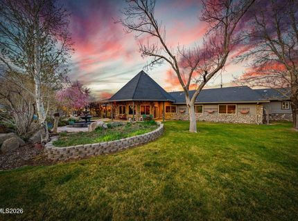 951 Riverview Drive, Gardnerville, NV 89460 Photo