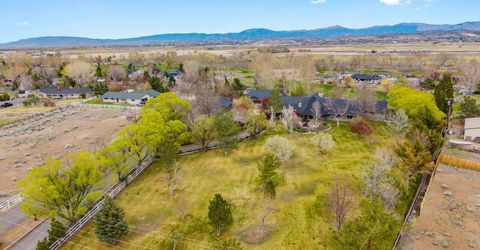 951 Riverview Drive, Gardnerville, NV 89460 Photo