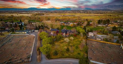 951 Riverview Drive, Gardnerville, NV 89460 Photo