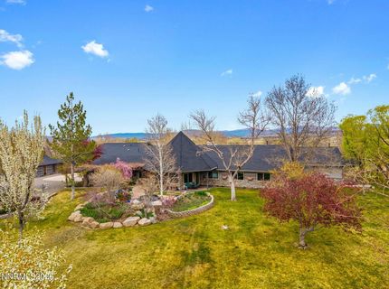 951 Riverview Drive, Gardnerville, NV 89460 Photo