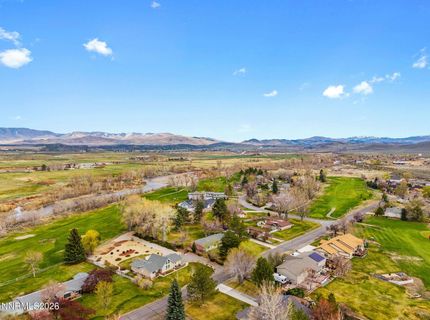 951 Riverview Drive, Gardnerville, NV 89460 Photo