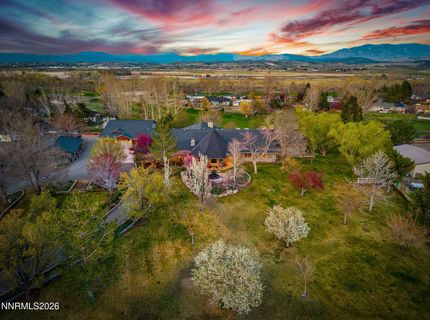 951 Riverview Drive, Gardnerville, NV 89460 Photo