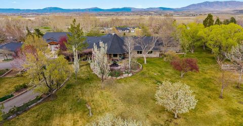 951 Riverview Drive, Gardnerville, NV 89460 Photo