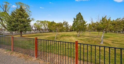 951 Riverview Drive, Gardnerville, NV 89460 Photo