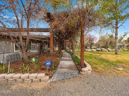 951 Riverview Drive, Gardnerville, NV 89460 Photo