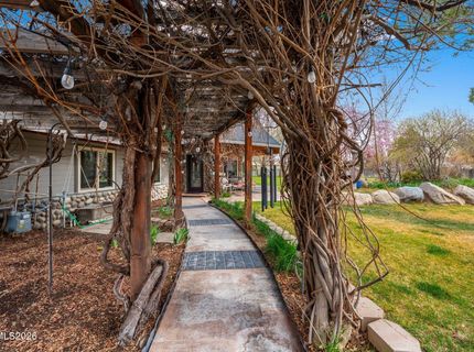 951 Riverview Drive, Gardnerville, NV 89460 Photo