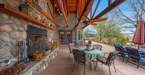 951 Riverview Drive, Gardnerville, NV 89460 Photo