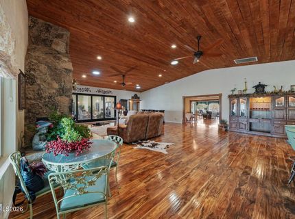 951 Riverview Drive, Gardnerville, NV 89460 Photo