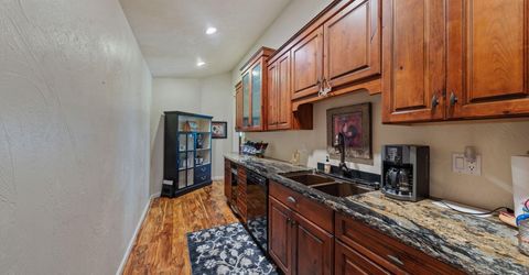 951 Riverview Drive, Gardnerville, NV 89460 Photo