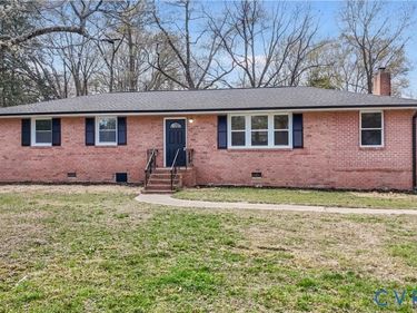 13004 Mercer Court , Chester, VA 23836