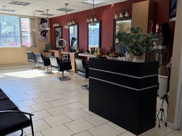 120-21 Liberty Ave, Unit 2nd Floor, Richmond Hill S., NY 11419