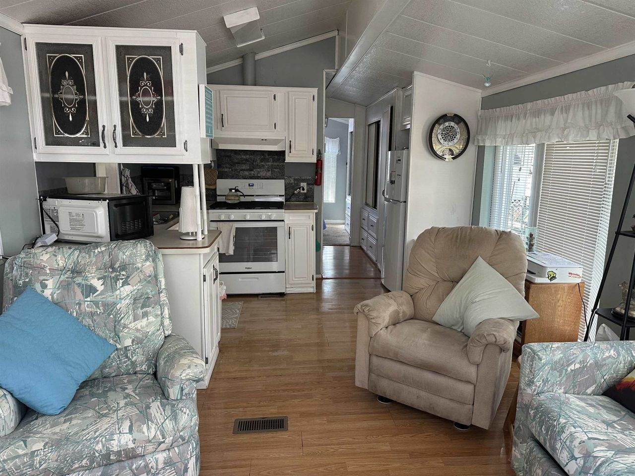 613 5th Ave. S  Photo 19