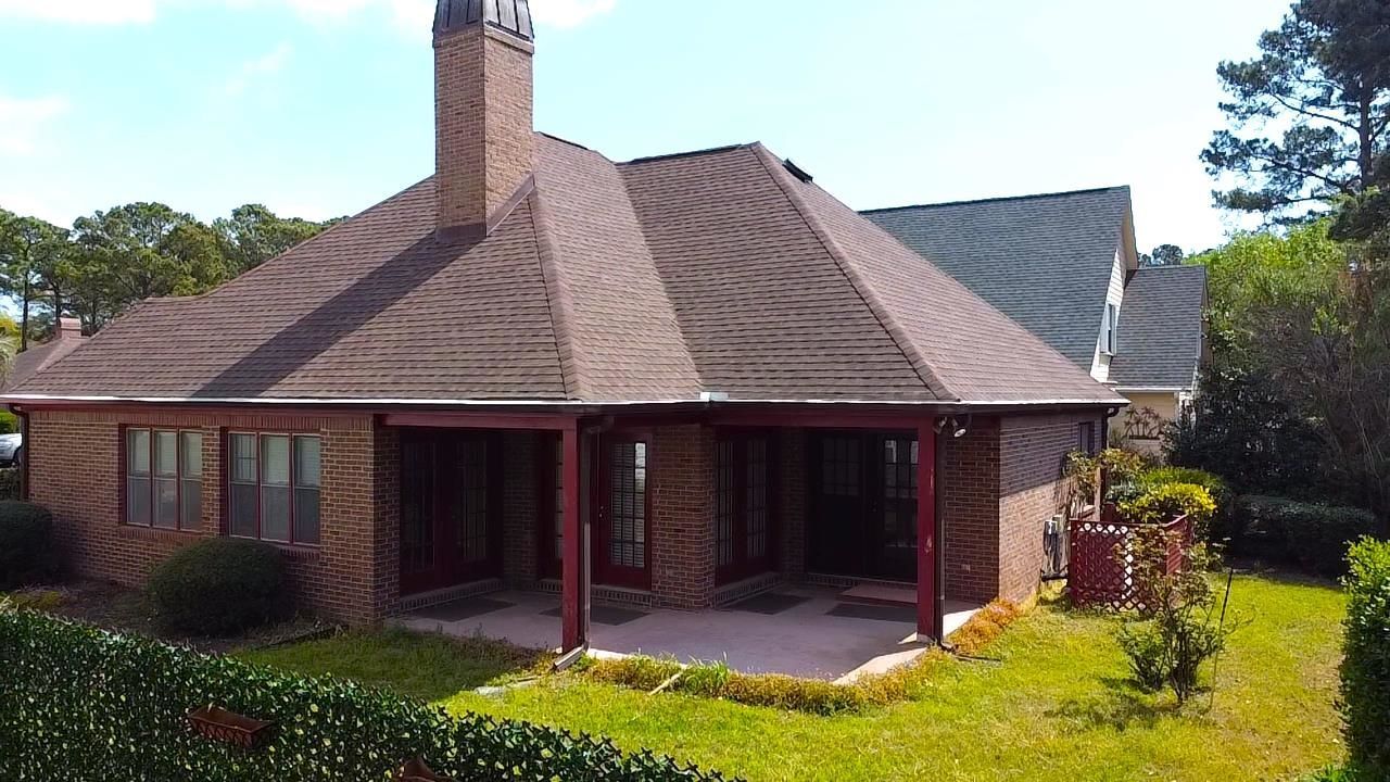 2118 N Berwick Dr. Photo 22