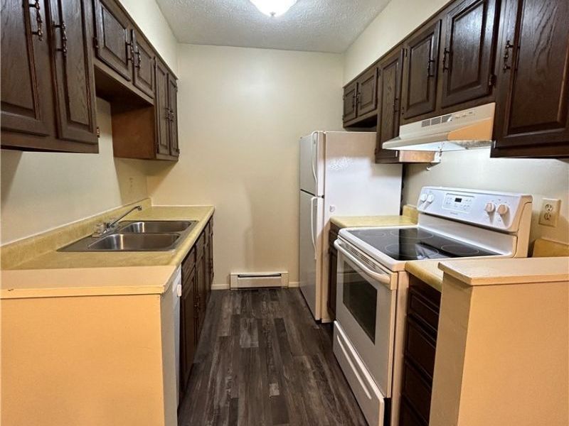 200 Fernwood Road, Unit 34, Wintersville, OH 43953 Photo 4