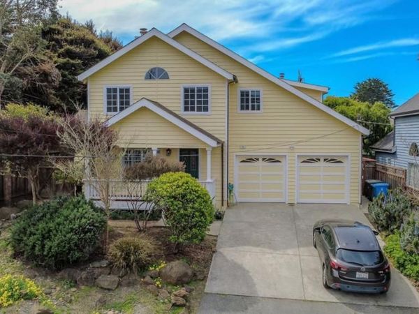 350 6th Street, Unit Main house, Montara, CA 94037