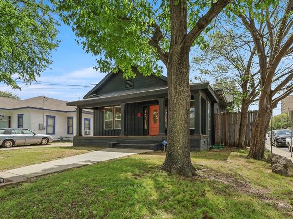 836 W 8th Street, Dallas, TX 75208