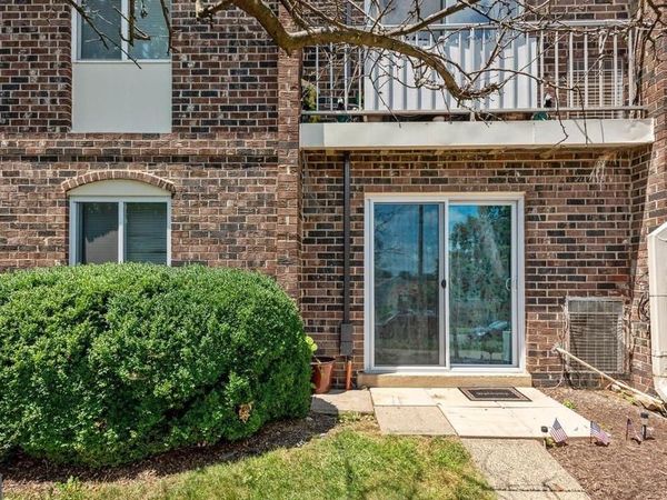 121 N FILLMORE AVENUE, Unit 1, STERLING, VA 20164