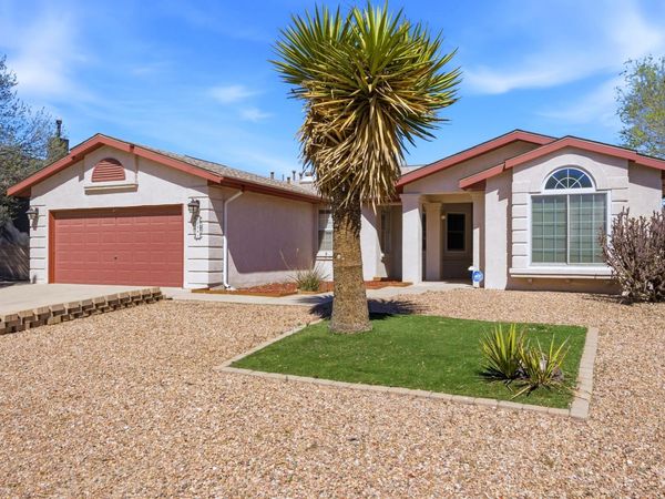 2881 Chessman Drive SE, Rio Rancho, NM 87124
