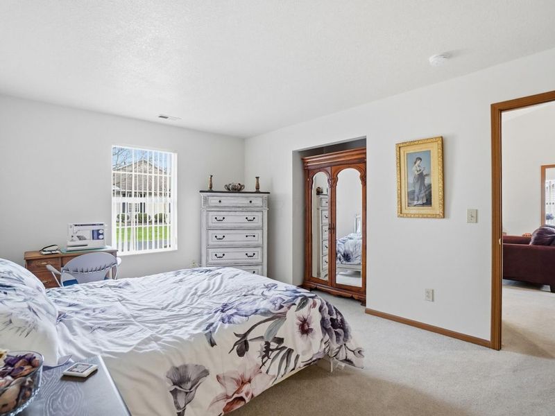 1324 Hillview Circle W, Newark, OH 43055 Photo 17