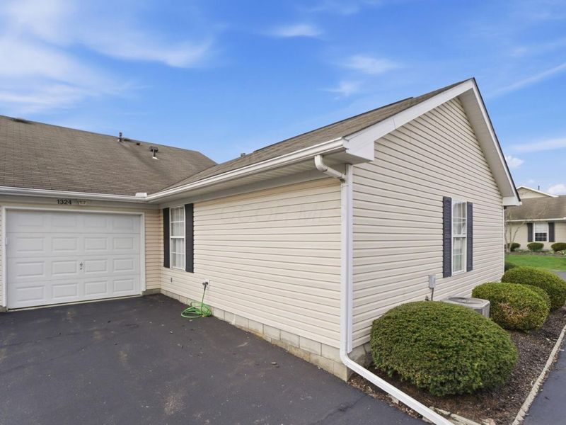 1324 Hillview Circle W, Newark, OH 43055 Photo 30